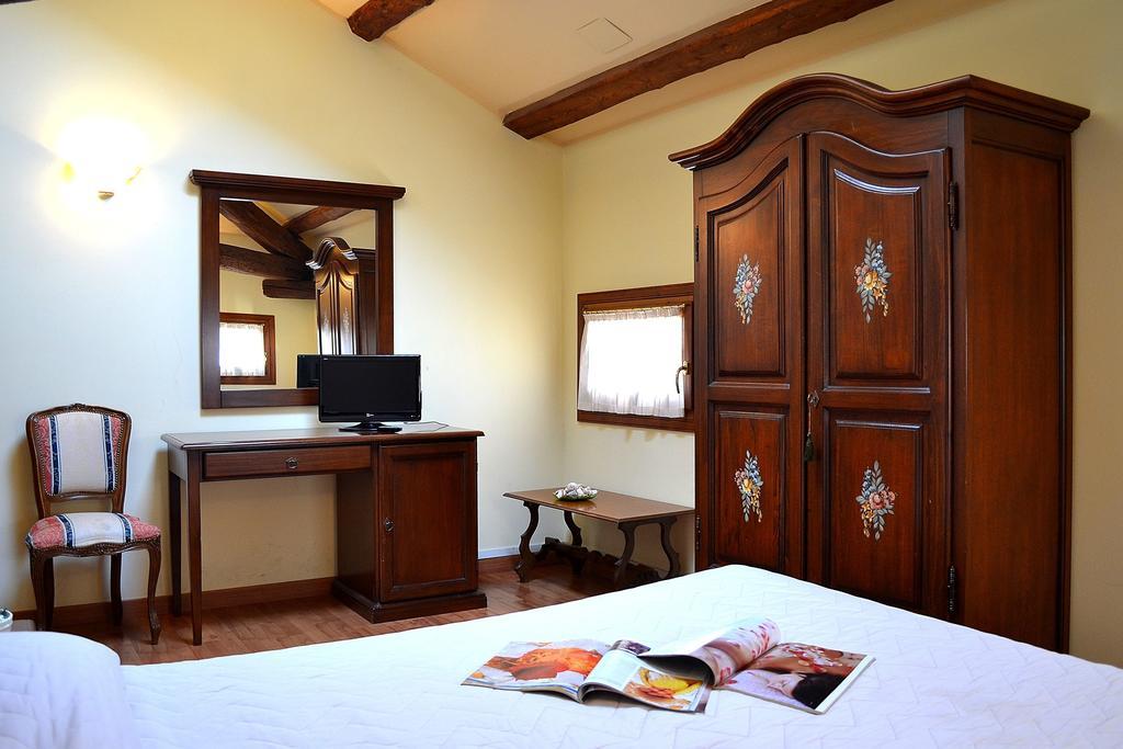 Albergo Minuetto Adria Ngoại thất bức ảnh