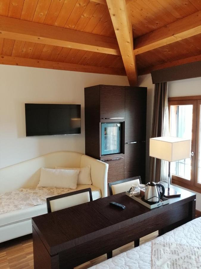 Albergo Minuetto Adria Ngoại thất bức ảnh